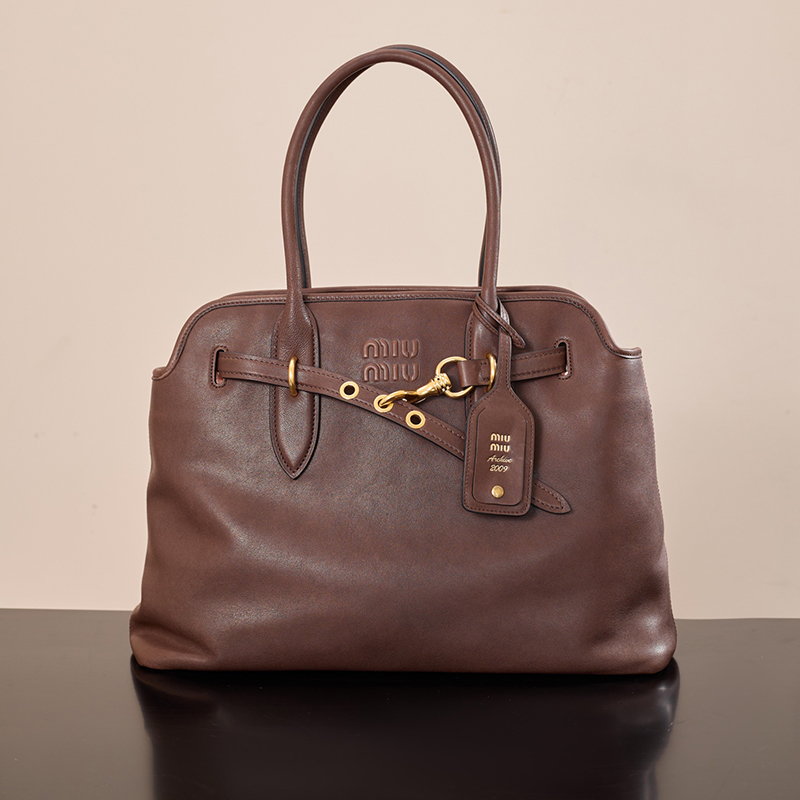 미우미우 미우미우 아방뛰르 나파 가죽 토트백 미디엄 브라운 5BG291 레플리카 1번 이미지 - Bag | 세미샵 레플리카 사이트