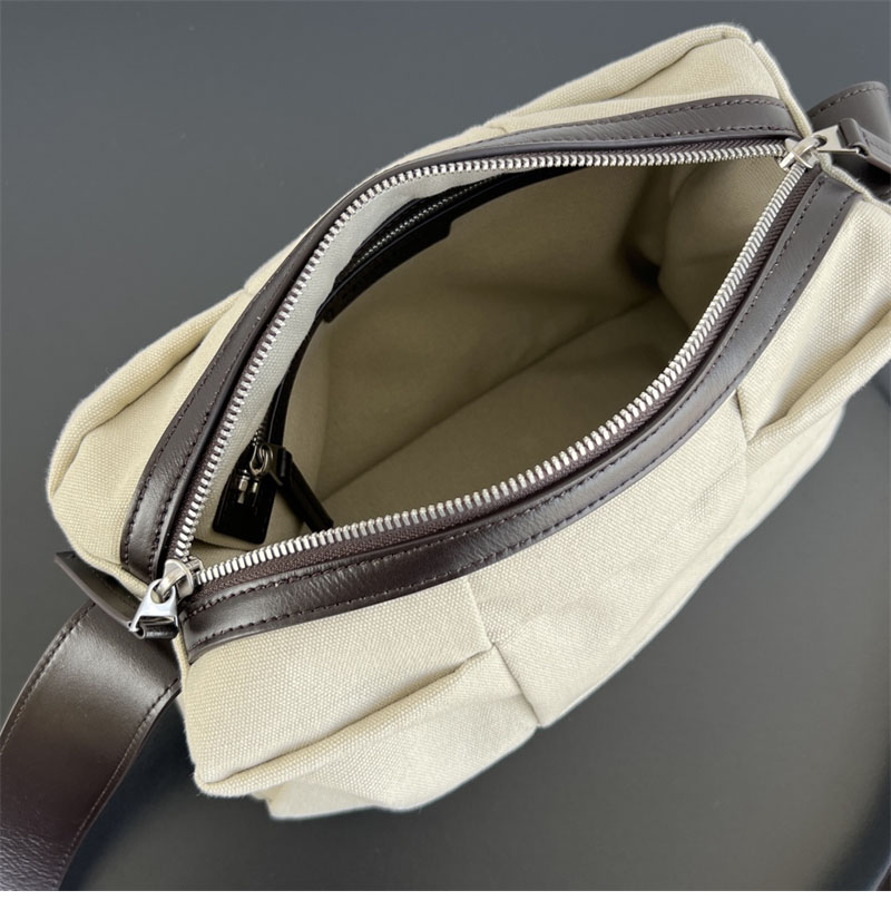 보테가베네타 보테가베네타 아르코 미디엄 크로스백 787547 레플리카 3번 이미지 - Bag | 세미샵 레플리카 사이트