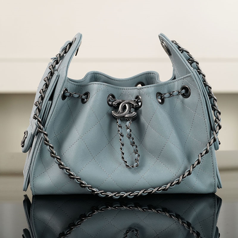 샤넬 샤넬 26C 25 미니 호보 백 그레인드 카프스킨 골드 메탈 라이트 블루 레플리카 9번 이미지 - Bag | 세미샵 레플리카 사이트