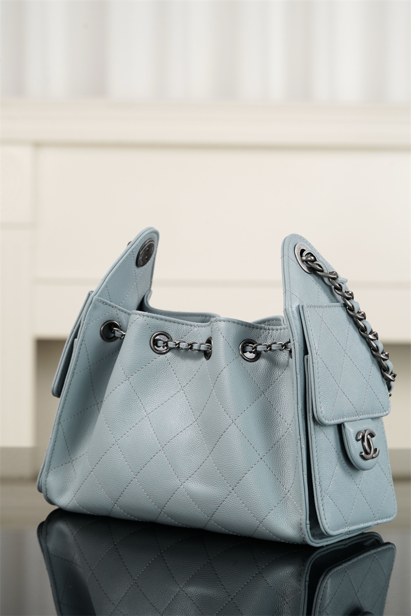 샤넬 샤넬 26C 25 미니 호보 백 그레인드 카프스킨 골드 메탈 라이트 블루 레플리카 11번 이미지 - Bag | 세미샵 레플리카 사이트