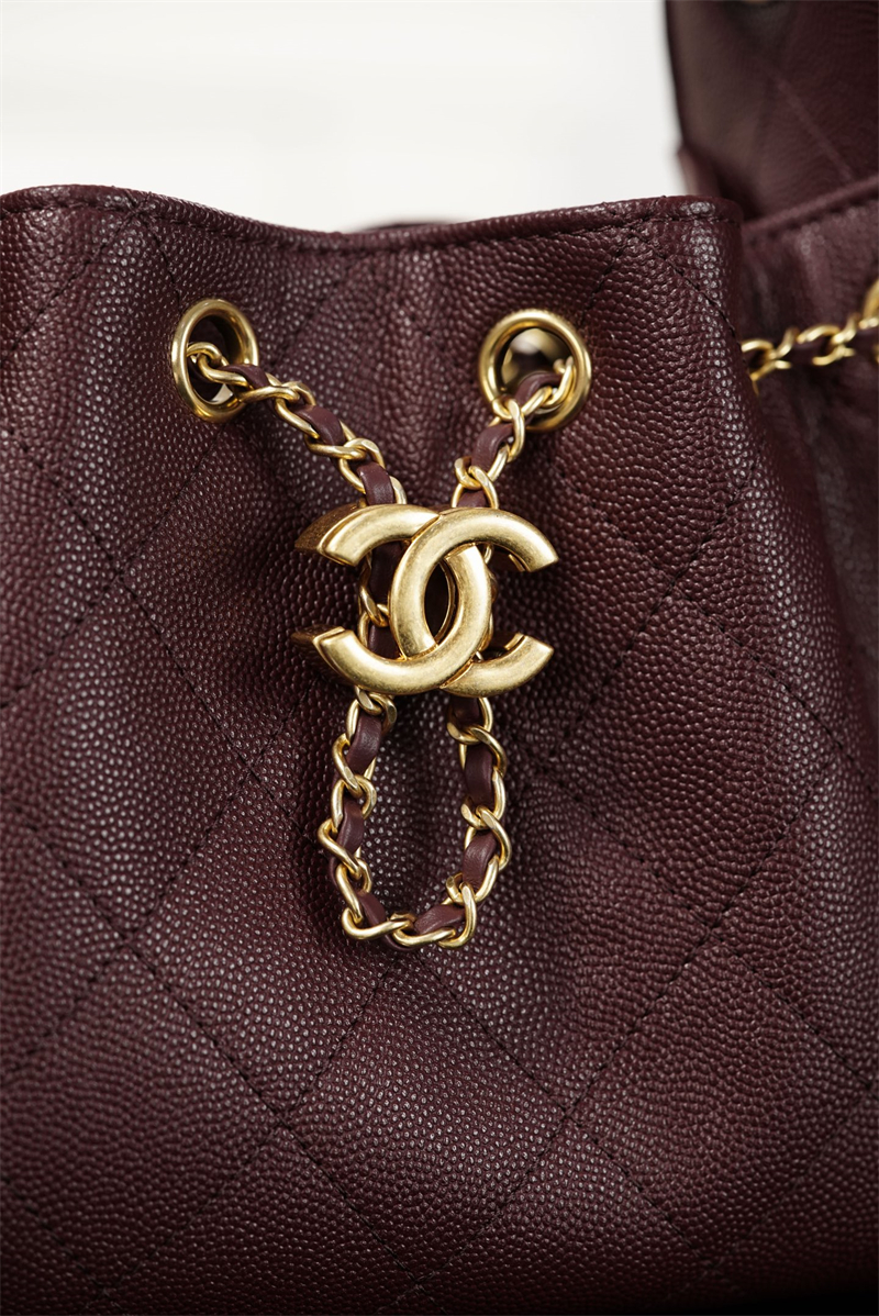 샤넬 샤넬 26C 25 미니 호보 백 그레인드 카프스킨 골드 메탈 버건디 레플리카 4번 이미지 - Bag | 세미샵 레플리카 사이트