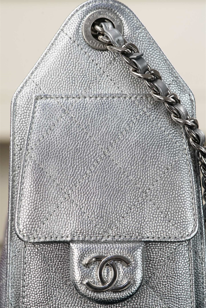 샤넬 샤넬 26C 25 미니 호보 백 그레인드 카프스킨 골드 메탈 실버 레플리카 3번 이미지 - Bag | 세미샵 레플리카 사이트