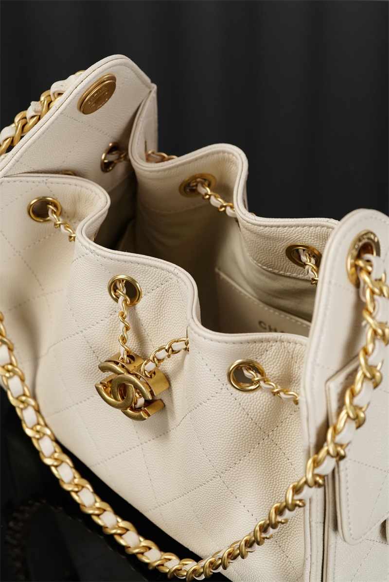 샤넬 샤넬 26C 25 미니 호보 백 그레인드 카프스킨 골드 메탈 화이트 레플리카 19번 이미지 - Bag | 세미샵 레플리카 사이트