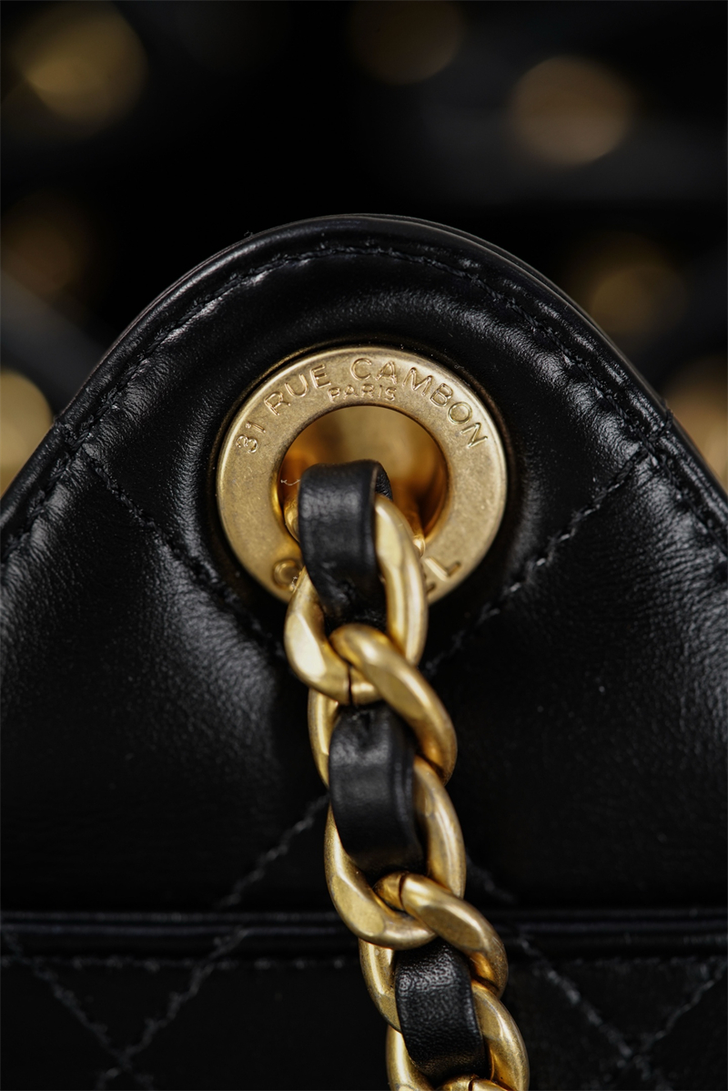 샤넬 샤넬 26C 25백 미니 블랙 골드메탈 레플리카 6번 이미지 - Bag | 세미샵 레플리카 사이트