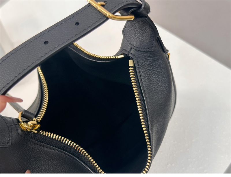 셀린느 셀린느 틴 룰루 백 120723 레플리카 16번 이미지 - Bag | 세미샵 레플리카 사이트