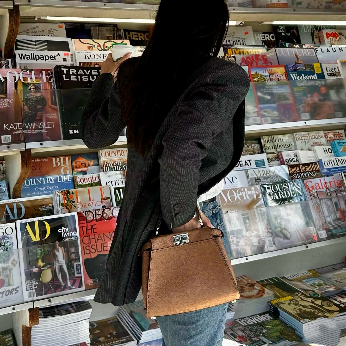 펜디 미니 피카부 아이씨 유 8번 이미지