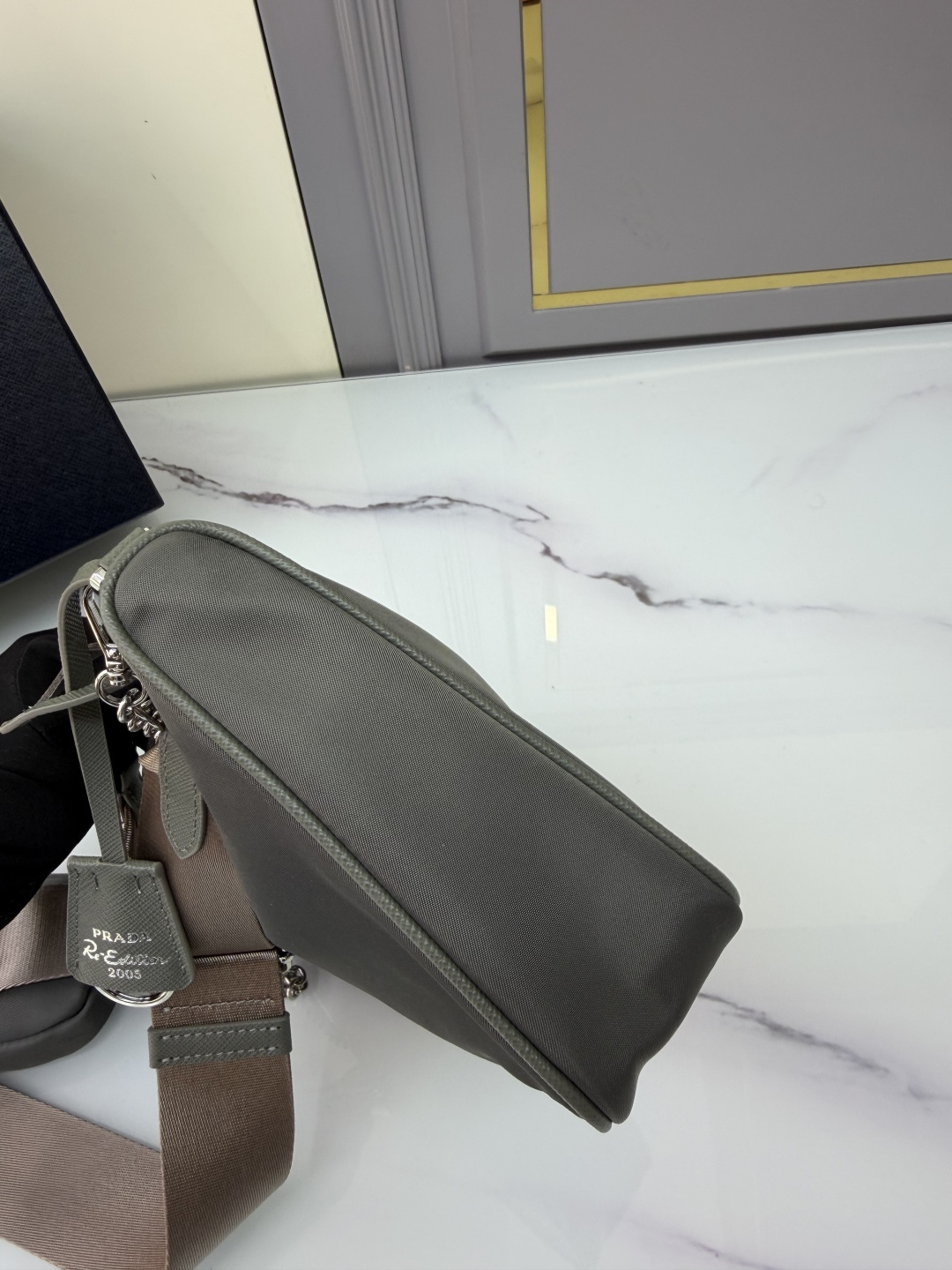 프라다 2005 리에디션 리나일론 숄더백 3번 이미지