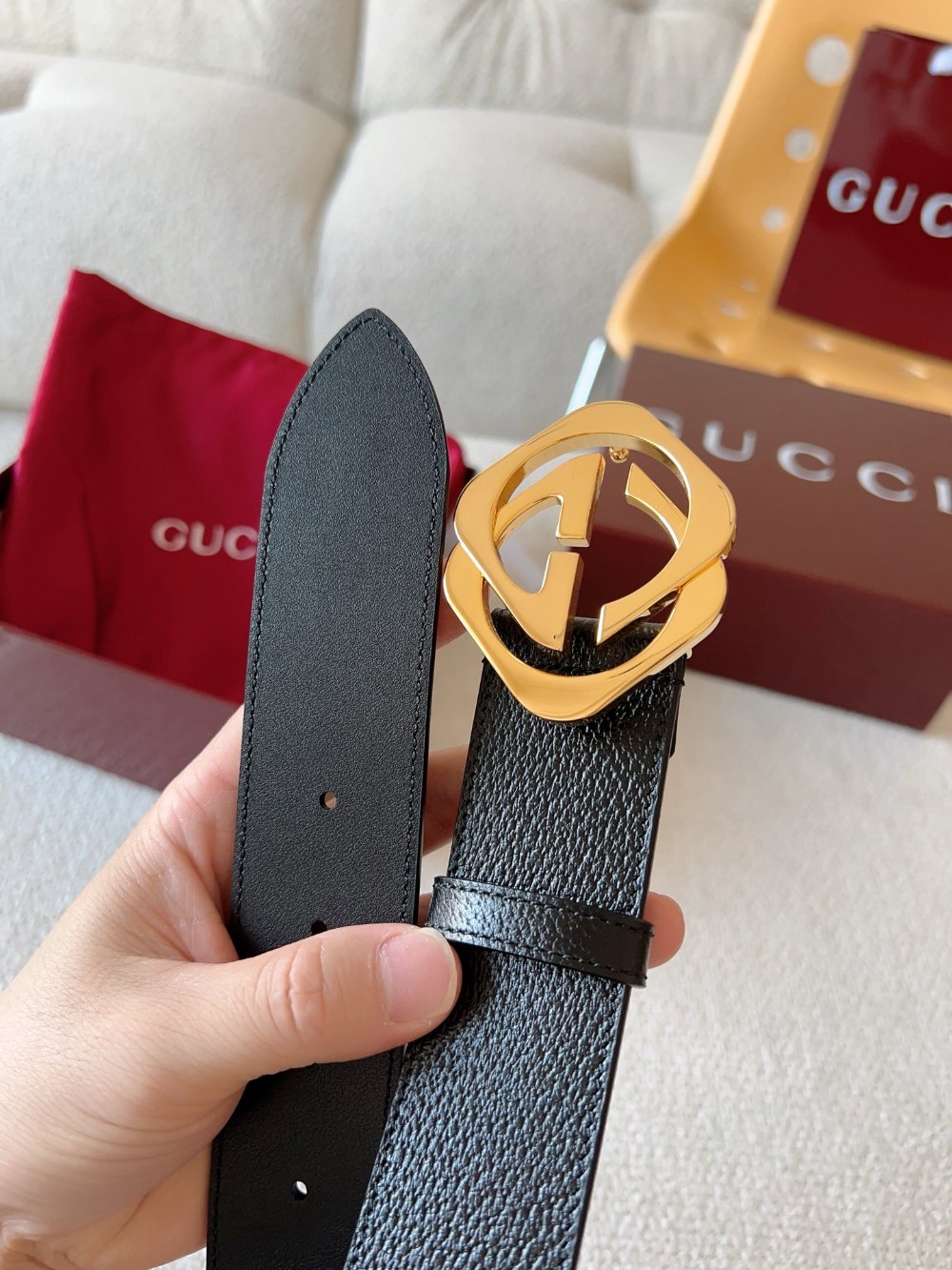 Gucci 2 - 상세 이미지