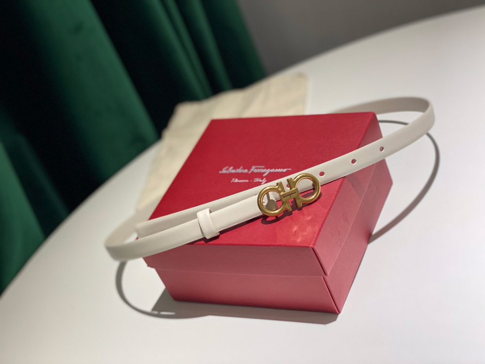 Ferragamo Ferragamo 7 레플리카 7번 이미지 - 벨트 | 세미샵 레플리카 사이트