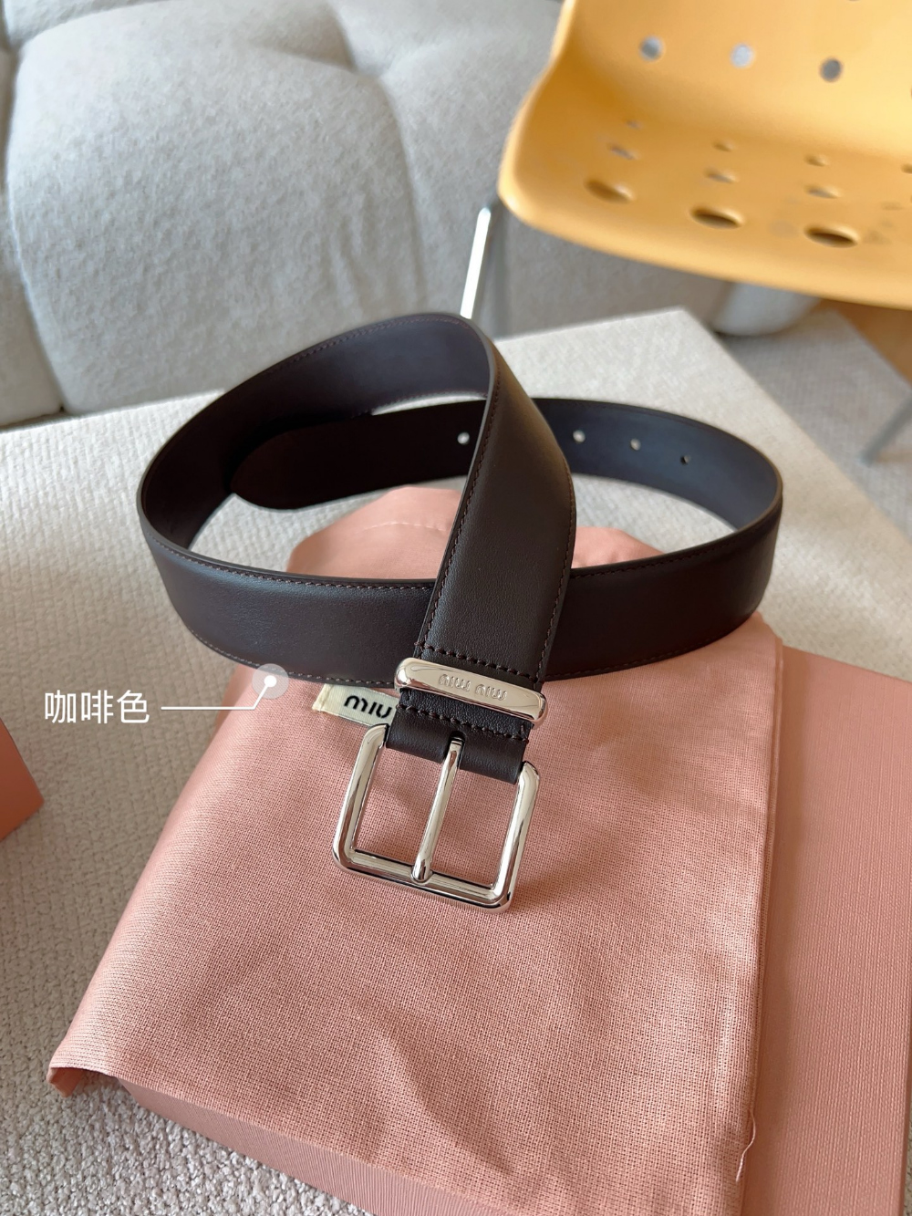 Miu Miu Miu Miu 1 레플리카 4번 이미지 - 벨트 | 세미샵 레플리카 사이트