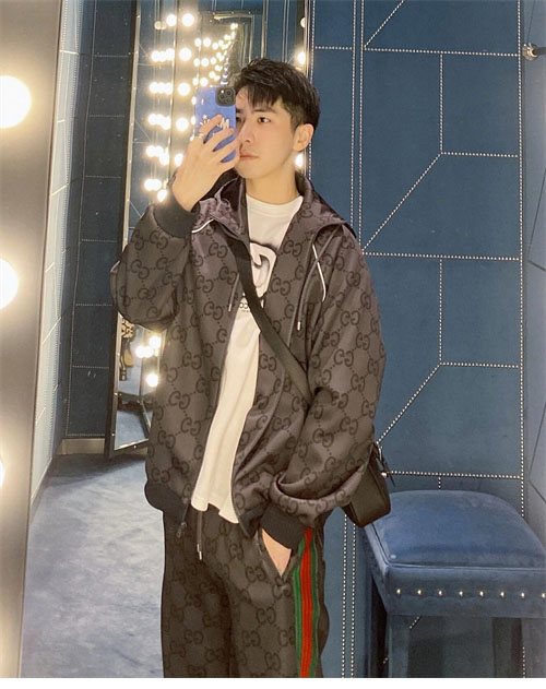 Gucci 구찌 다크그레이 웹 점포 GG 지퍼 자켓 레플리카 5번 이미지 - 의류 | 세미샵 레플리카 사이트