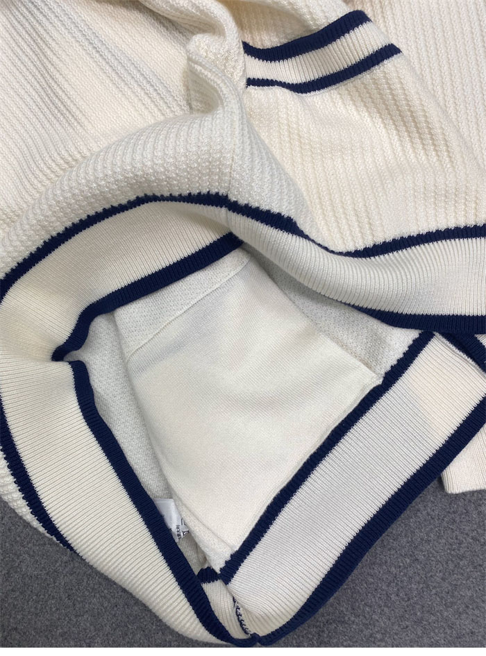 Gucci 구찌 리브드 울 블렌드 인터로킹G 로고 가디건 레플리카 16번 이미지 - 의류 | 세미샵 레플리카 사이트