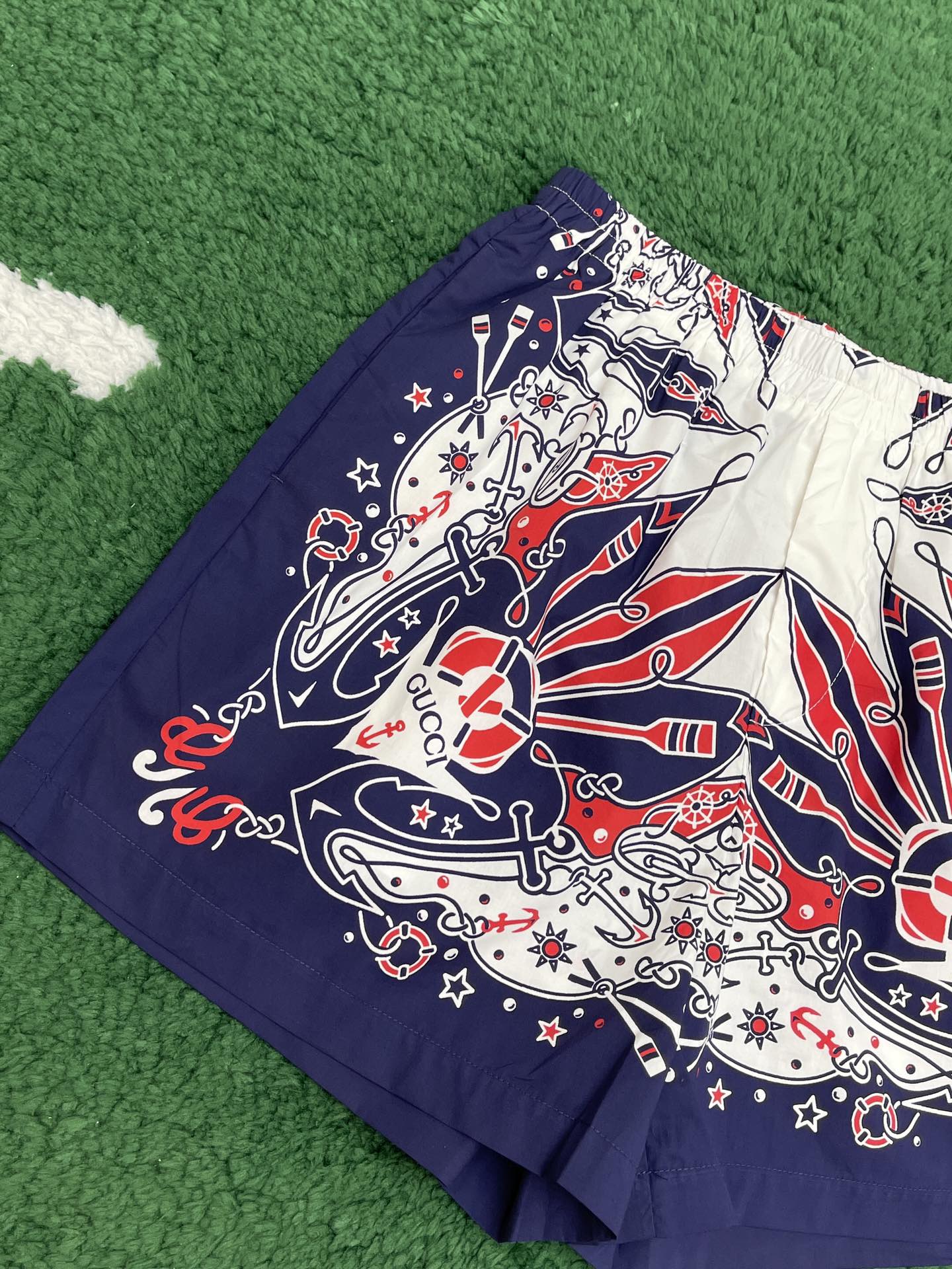 Gucci 구찌 반다나 프린트 코튼 숏 팬츠 “2COLOR” 레플리카 6번 이미지 - 의류 | 세미샵 레플리카 사이트