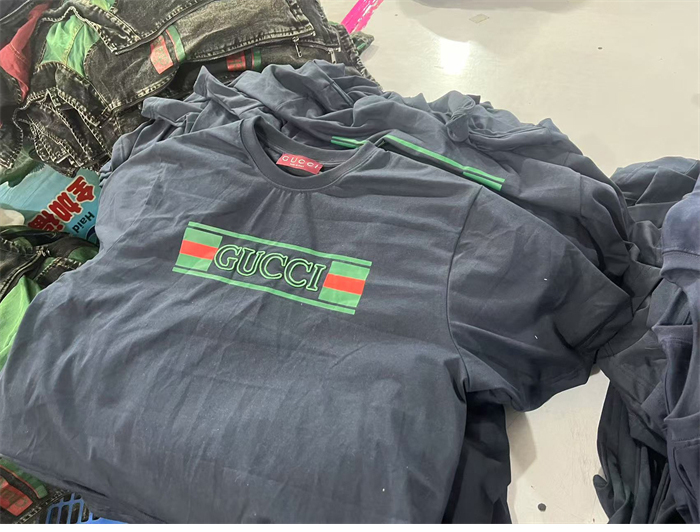 Gucci 구찌 웹배너 프린트 코튼 저지 티셔츠 레플리카 29번 이미지 - 의류 | 세미샵 레플리카 사이트