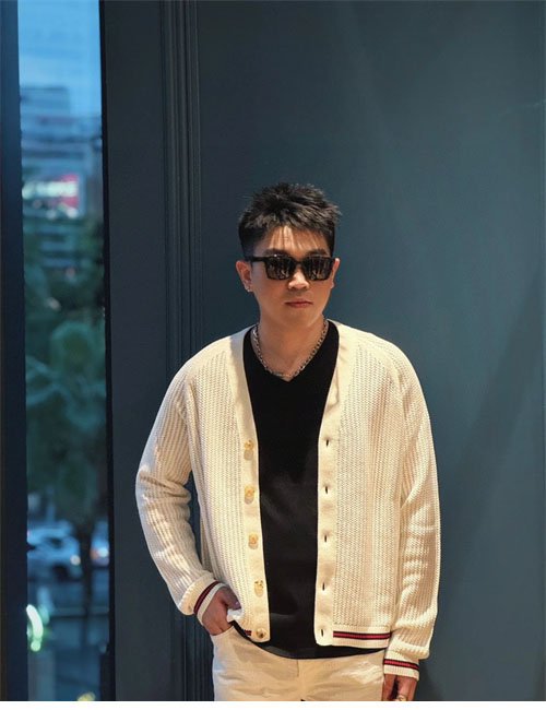 Gucci 구찌 웹자카드 로고 가디건 레플리카 8번 이미지 - 의류 | 세미샵 레플리카 사이트