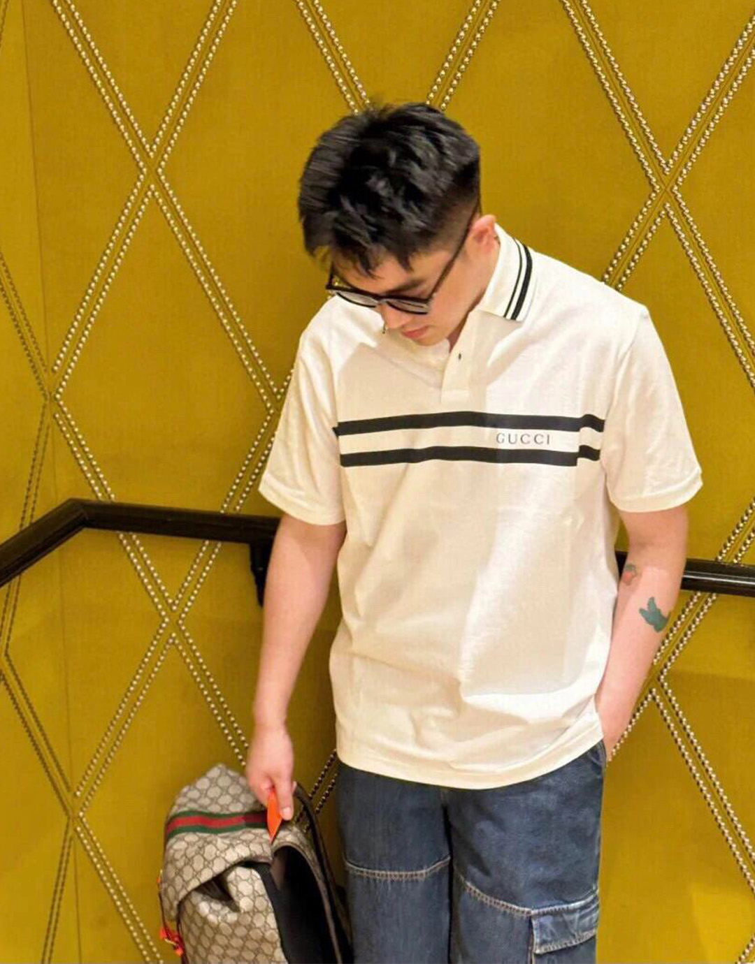 Gucci 구찌 24SS 화이트 로고 코튼 블렌드 PK 폴로 반팔 티셔츠 화이트 레플리카 6번 이미지 - 의류 | 세미샵 레플리카 사이트