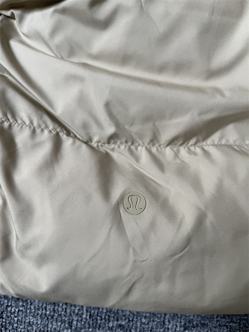 *기타 룰루레몬 스노우 워리어 600 다운 패딩 파카 레플리카 14번 이미지 - 의류 | 세미샵 레플리카 사이트