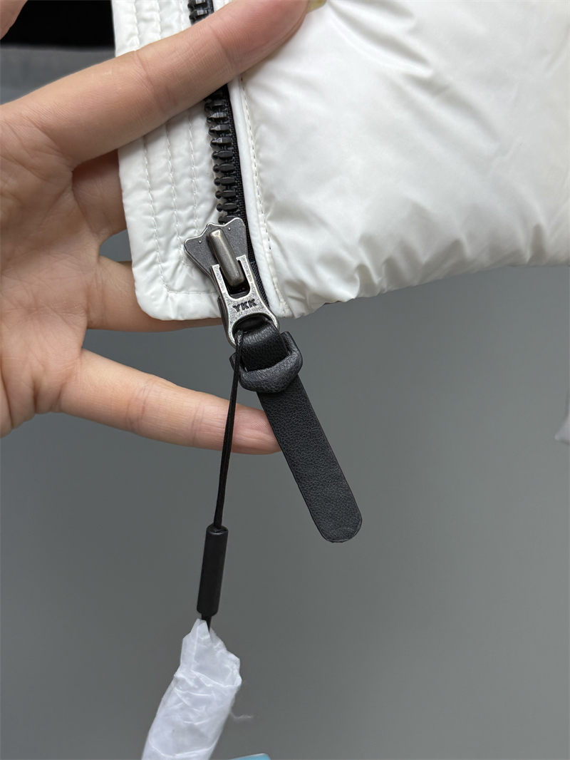 *기타 맥카지 마다린 V 라이트 다운 패딩 자켓 레플리카 21번 이미지 - 의류 | 세미샵 레플리카 사이트