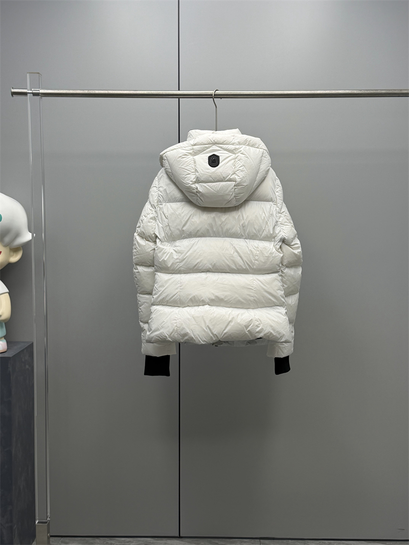 *기타 맥카지 마다린 V 라이트 다운 패딩 자켓 레플리카 13번 이미지 - 의류 | 세미샵 레플리카 사이트