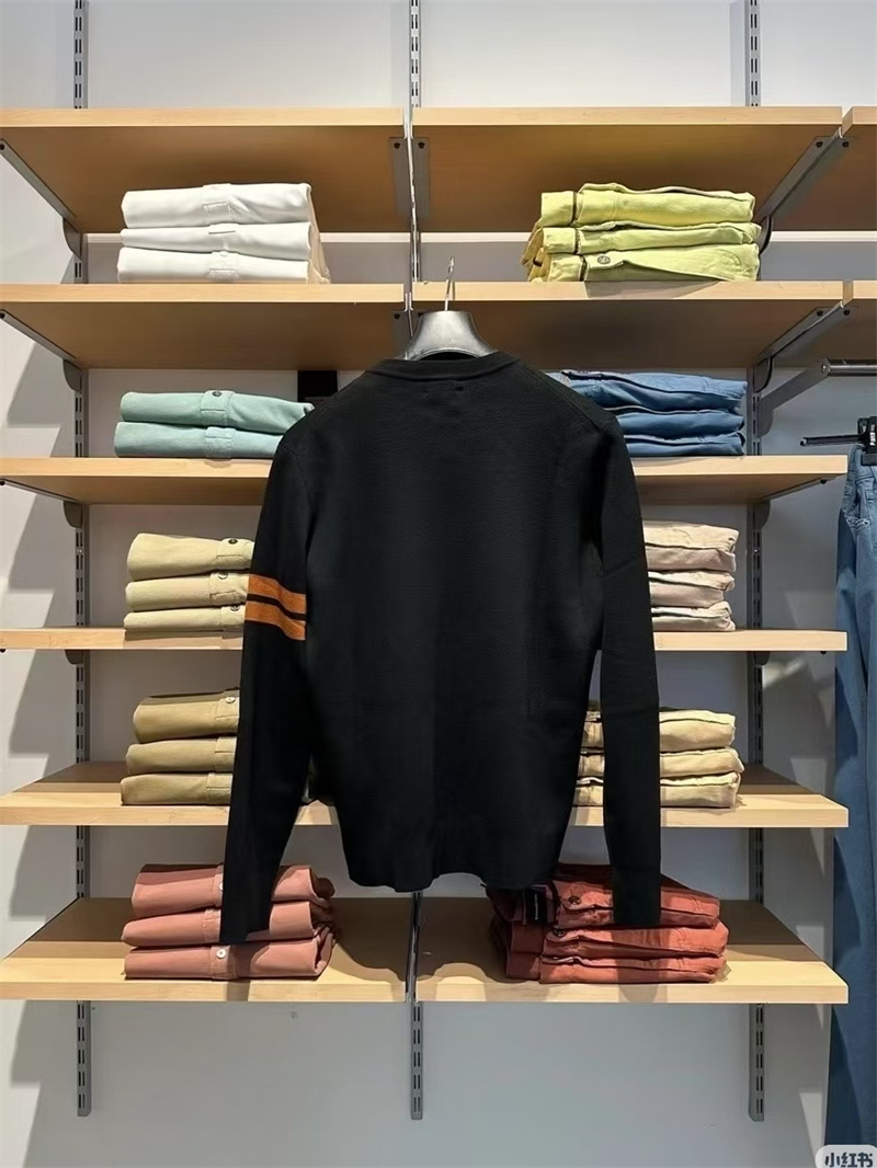 기타 제냐 하이 퍼포먼스 울 크루넥 스웨터 레플리카 2번 이미지 - 의류 | 세미샵 레플리카 사이트