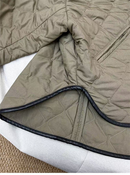 *기타 토템 퀼티드 자켓 레플리카 19번 이미지 - 의류 | 세미샵 레플리카 사이트