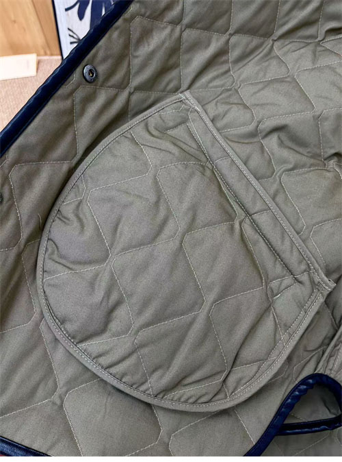 *기타 토템 퀼티드 자켓 레플리카 20번 이미지 - 의류 | 세미샵 레플리카 사이트