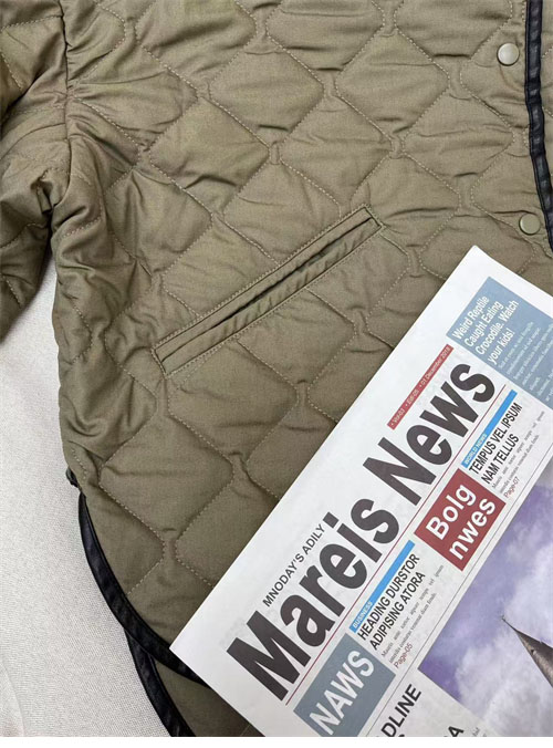 *기타 토템 퀼티드 자켓 레플리카 21번 이미지 - 의류 | 세미샵 레플리카 사이트