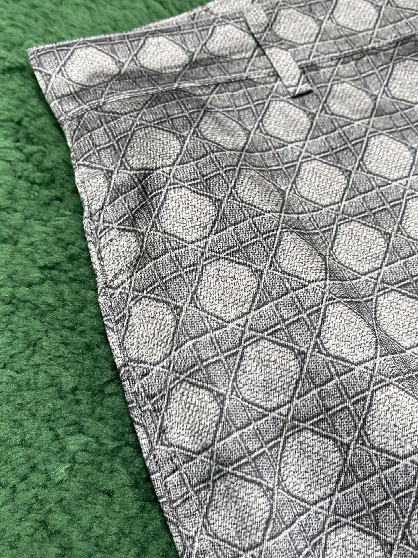 D I O R 디올 까나쥬 그래픽 버뮤다 팬츠 “2COLOR” 레플리카 7번 이미지 - 의류 | 세미샵 레플리카 사이트