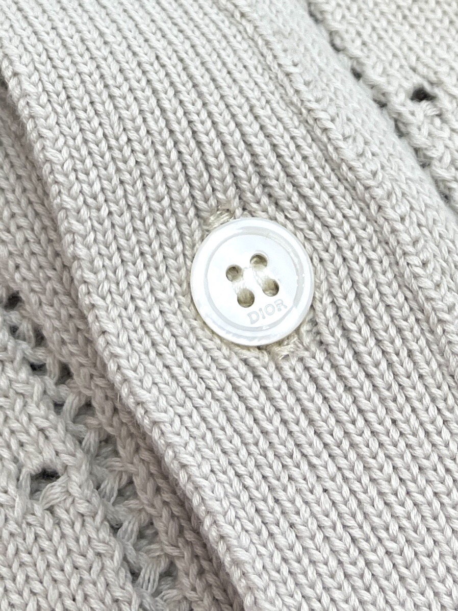 D I O R 디올 까나쥬 크로셰 니트 반소매 셔츠 “2COLOR” 레플리카 11번 이미지 - 의류 | 세미샵 레플리카 사이트