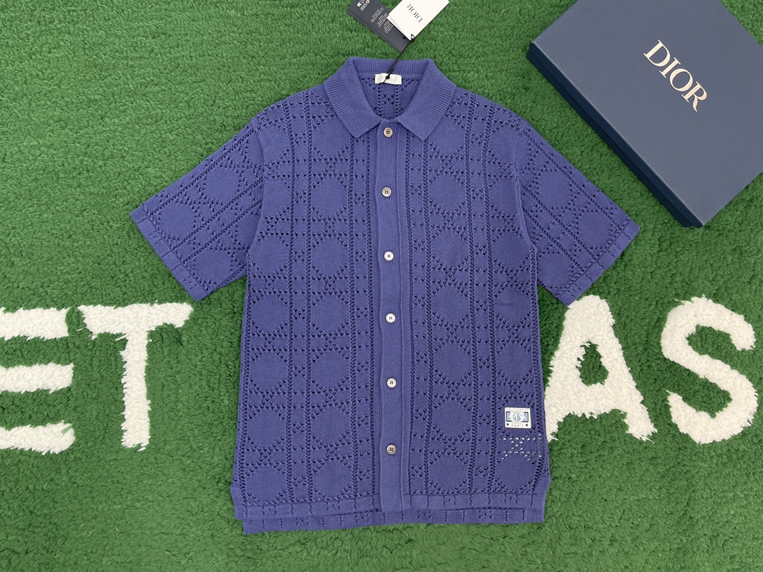 D I O R 디올 까나쥬 크로셰 니트 반소매 셔츠 “2COLOR” 레플리카 14번 이미지 - 의류 | 세미샵 레플리카 사이트