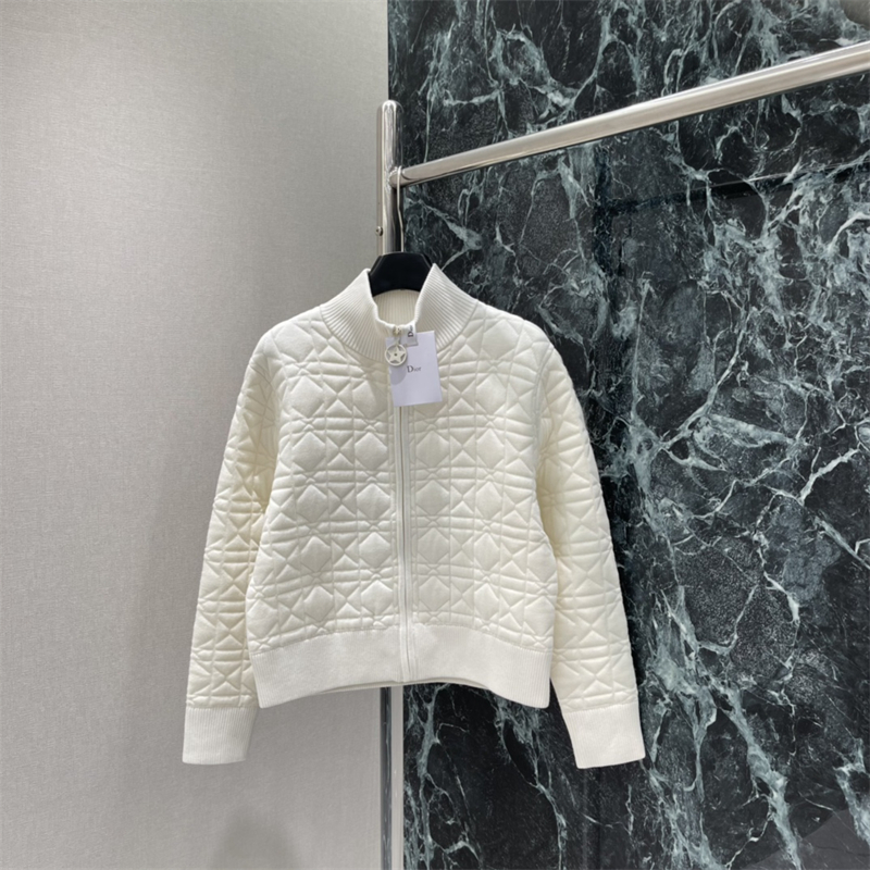 디올 디올 꾸뛰르 까나쥬 퀼티드 자켓 레플리카 8번 이미지 - 의류 | 세미샵 레플리카 사이트