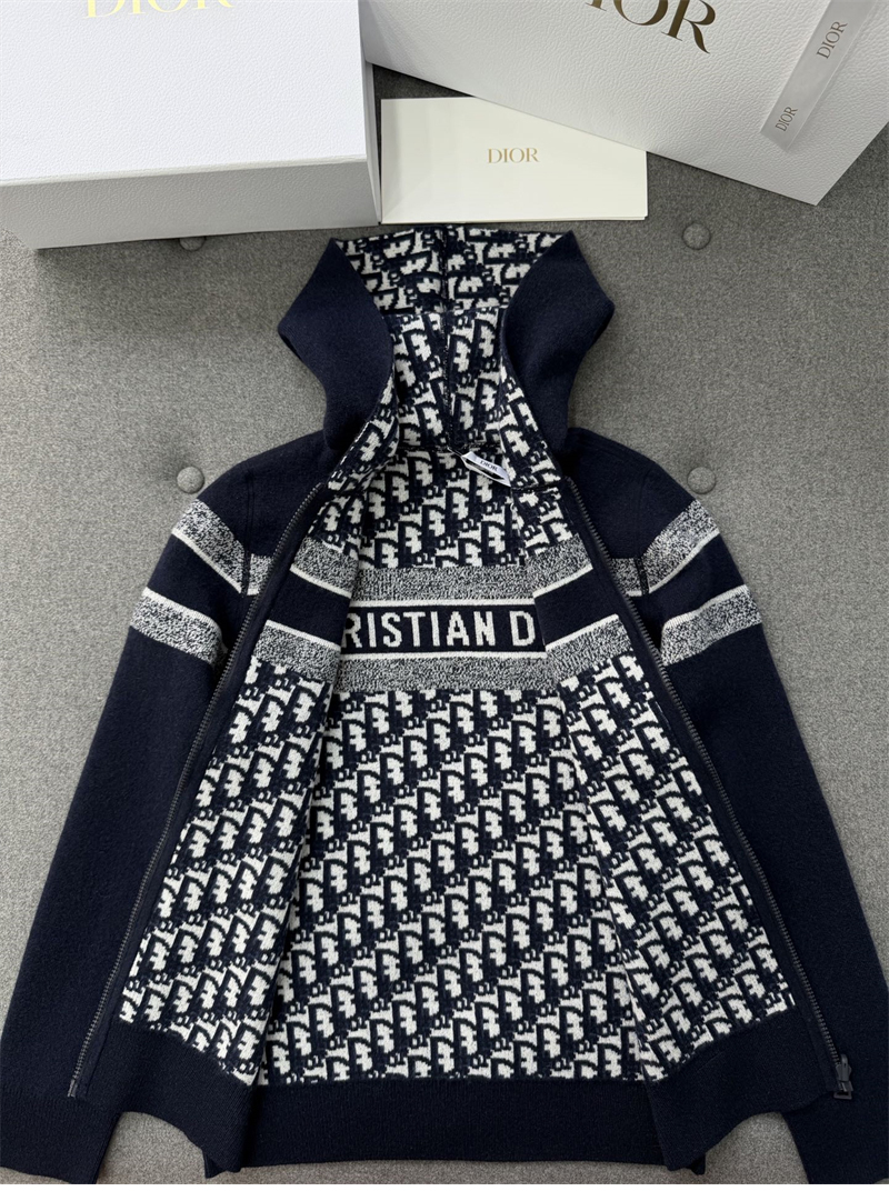 디올 디올 리버서블 지퍼 후드 오블리크 캐시미어 레플리카 2번 이미지 - 의류 | 세미샵 레플리카 사이트