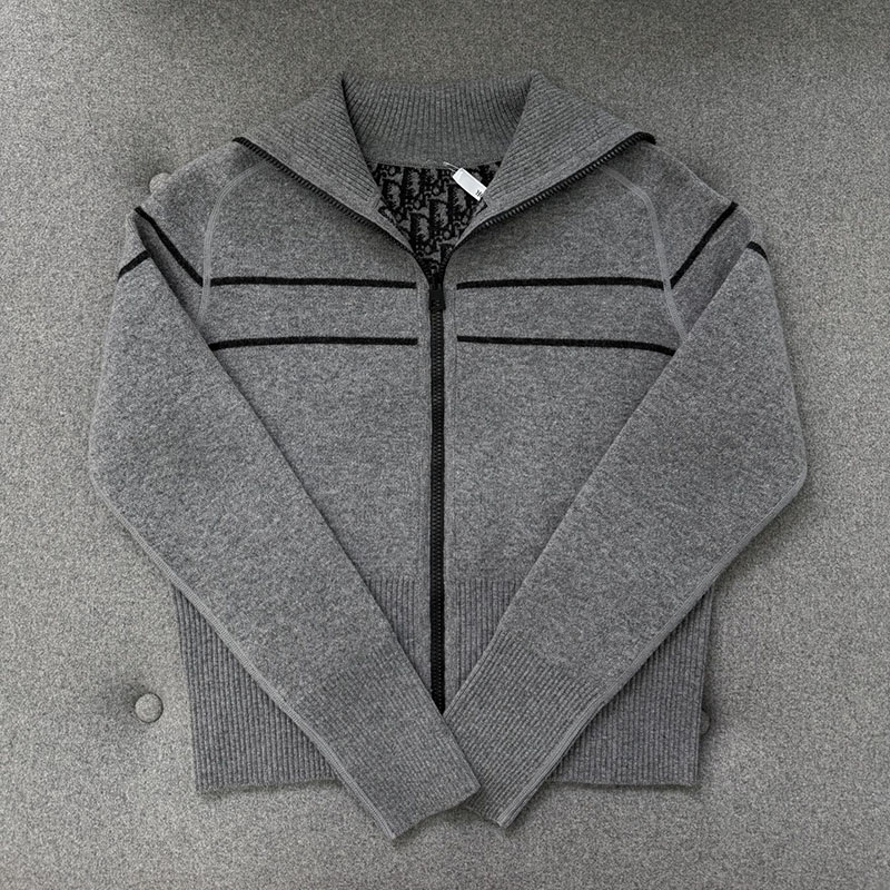 디올 디올 리버서블 후드 지퍼 가디건（터보） 레플리카 4번 이미지 - 의류 | 세미샵 레플리카 사이트