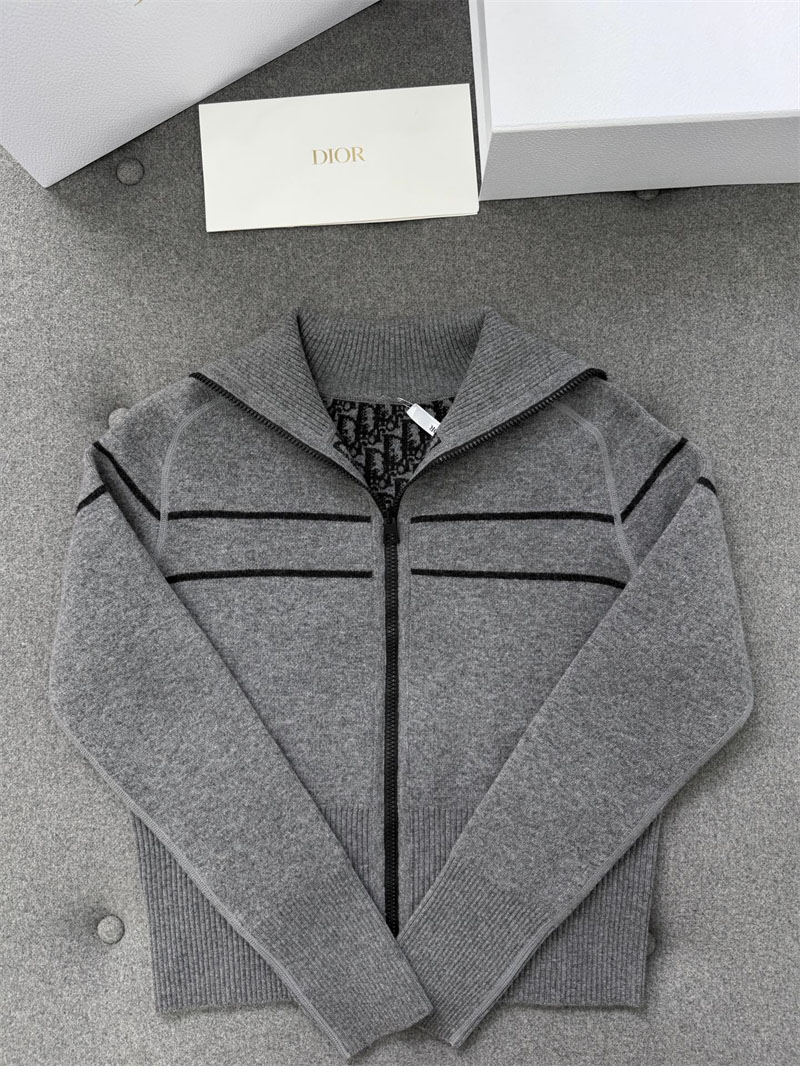 디올 디올 리버서블 후드 지퍼 가디건（터보） 레플리카 12번 이미지 - 의류 | 세미샵 레플리카 사이트