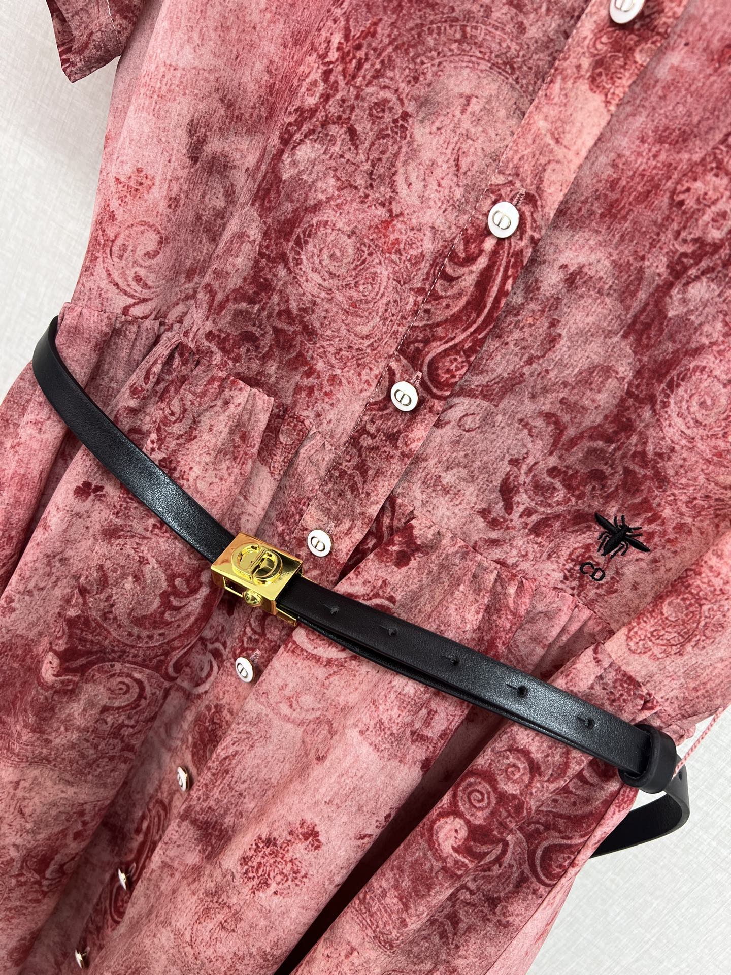 디올 디올 미드 렝스 벨티드 셔츠 드레스 레플리카 5번 이미지 - 의류 | 세미샵 레플리카 사이트