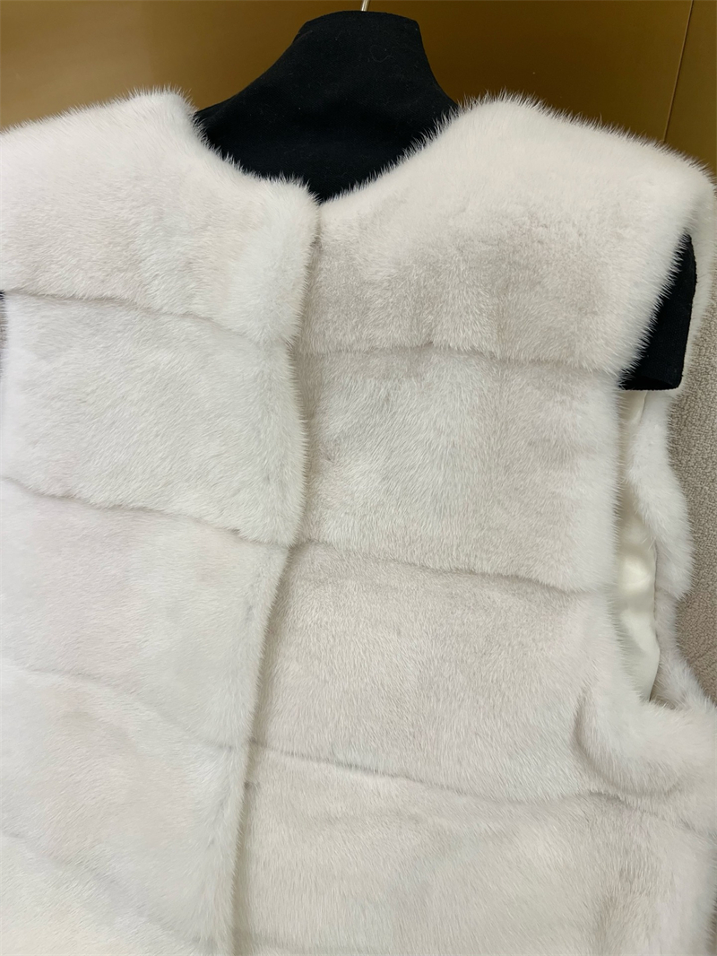 디올 디올 사가 폭스 로얄 밍크 베스트 레플리카 6번 이미지 - 의류 | 세미샵 레플리카 사이트