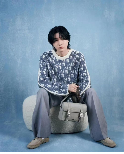 D I O R 디올 오블리크 버진 울 스웨터 2컬러 레플리카 29번 이미지 - 의류 | 세미샵 레플리카 사이트