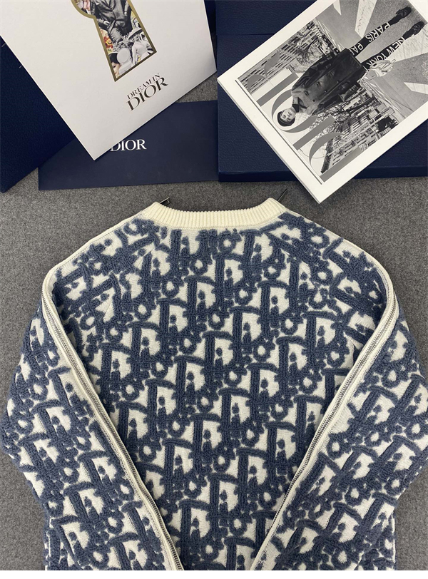 D I O R 디올 오블리크 스웨터 버진 울 코튼 블렌드 스웨터 레플리카 13번 이미지 - 의류 | 세미샵 레플리카 사이트