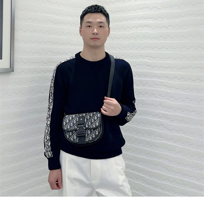 D I O R 디올 오블리크 인서트 니트 스웨터 레플리카 5번 이미지 - 의류 | 세미샵 레플리카 사이트