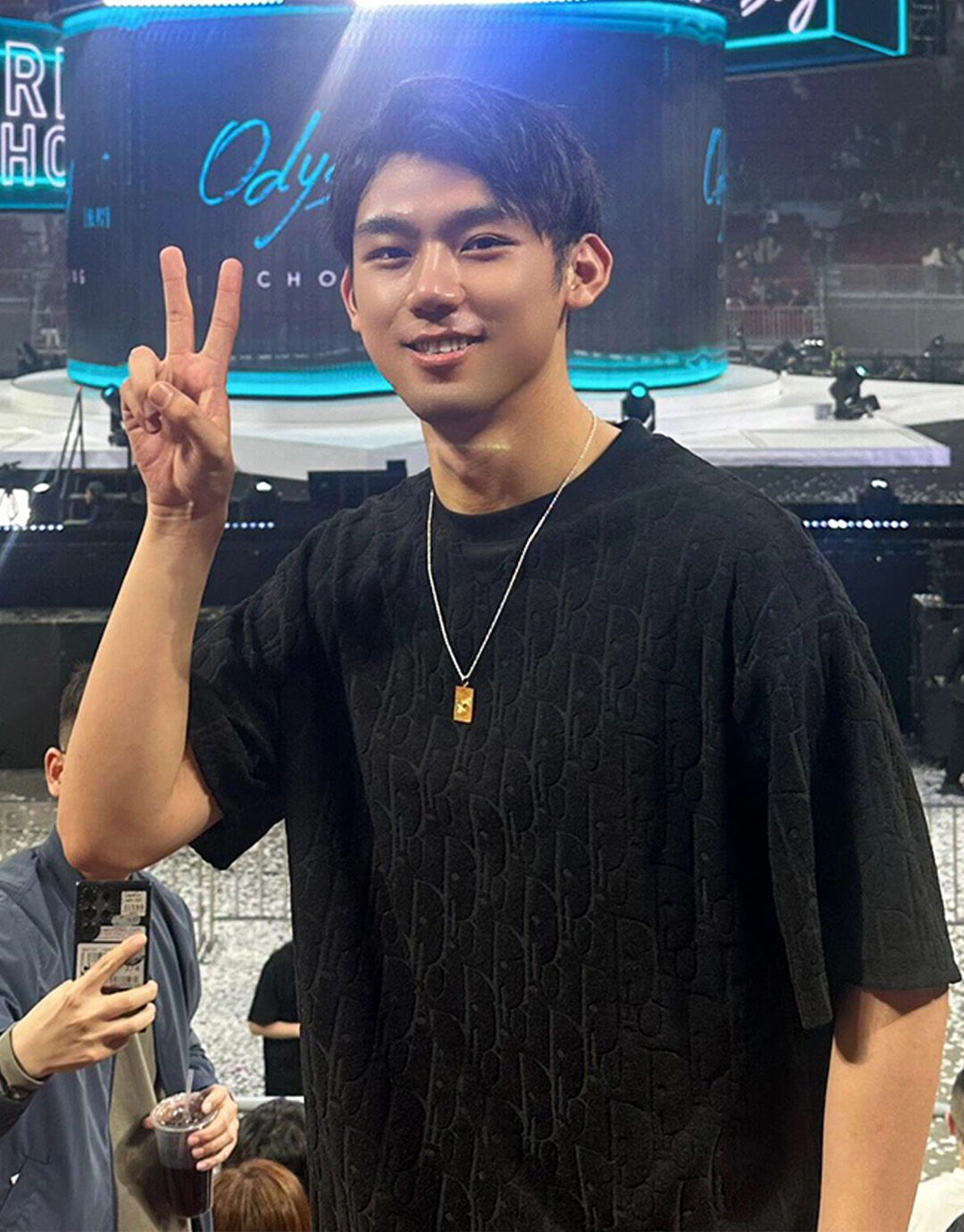 D I O R 디올 오블리크 톤온톤 자카드 테리 개주얼 핏 반팔 티셔츠”3COLOR” 레플리카 3번 이미지 - 의류 | 세미샵 레플리카 사이트