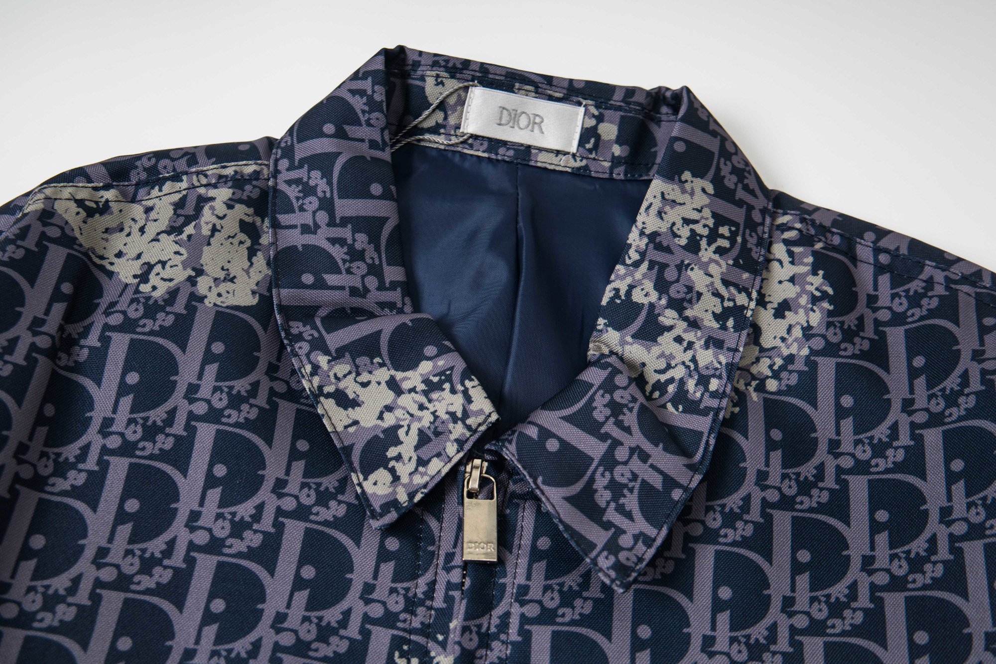 디올 디올 오빌리크 그래픽 플라워 블루종 레플리카 3번 이미지 - 의류 | 세미샵 레플리카 사이트