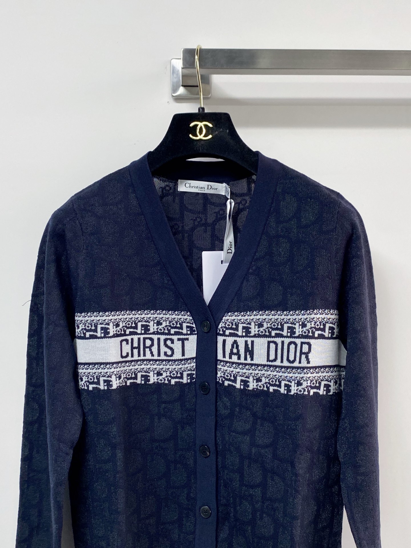 디올 디올 오빌리크 브이넥 가디건 레플리카 10번 이미지 - 의류 | 세미샵 레플리카 사이트