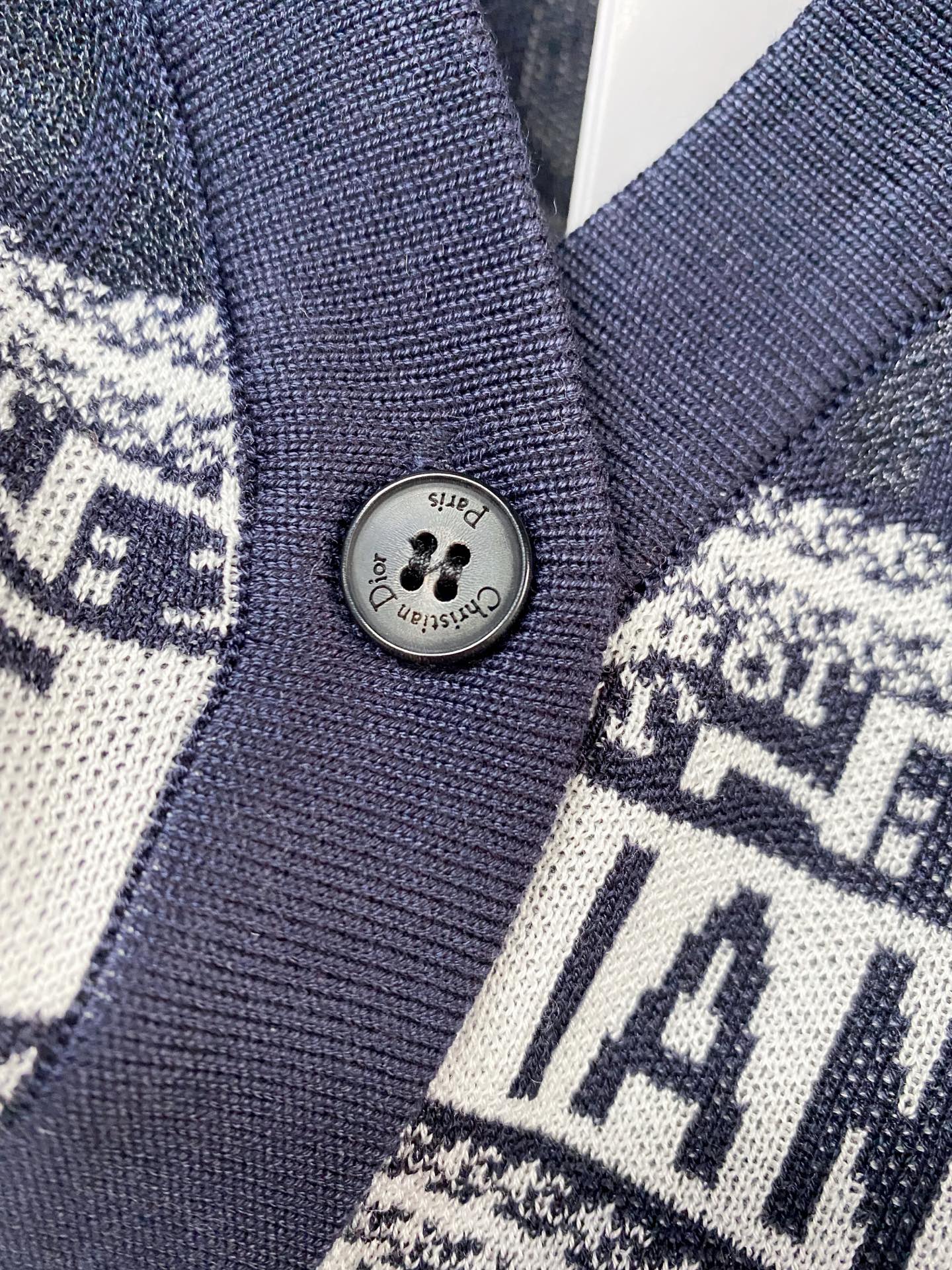 디올 디올 오빌리크 브이넥 가디건 레플리카 12번 이미지 - 의류 | 세미샵 레플리카 사이트