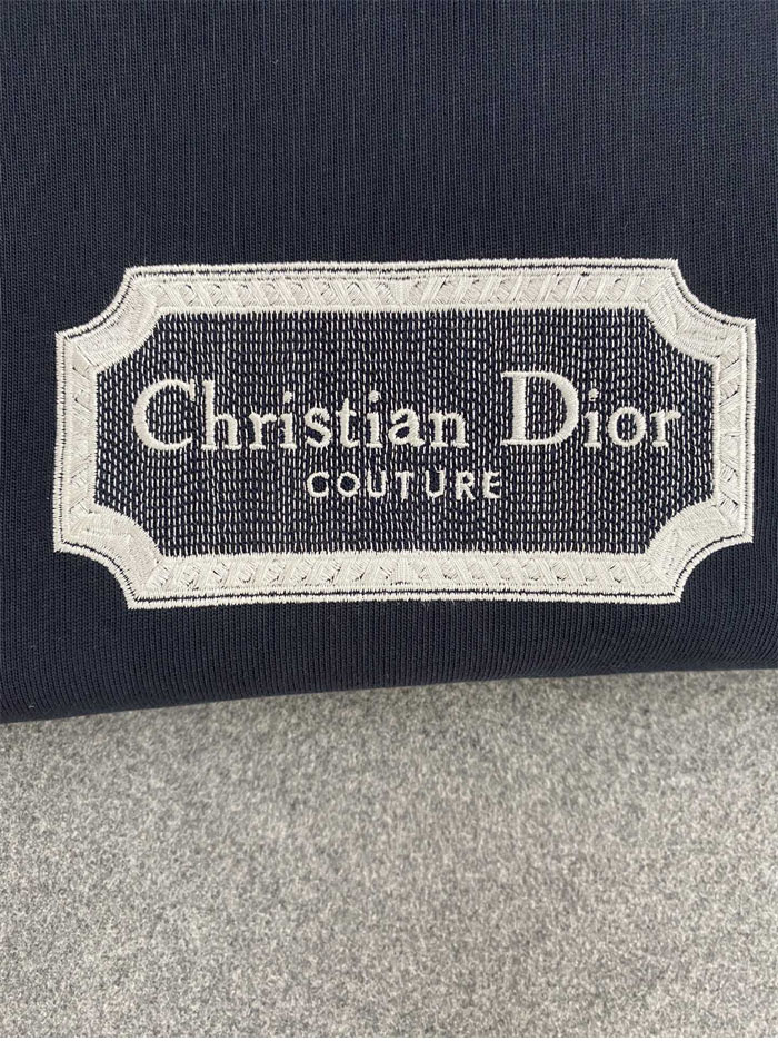 D I O R 디올 체스트 콘트라스트 자수 꾸뛰르 코튼 저지 반팔 티셔츠 “2COLOR” 레플리카 10번 이미지 - 의류 | 세미샵 레플리카 사이트