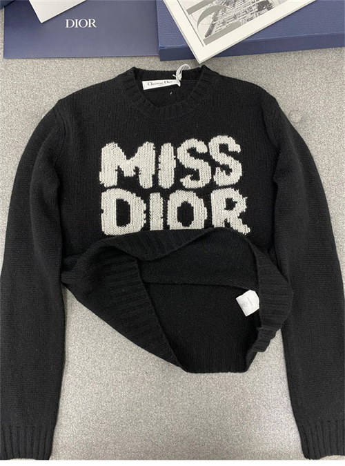 D I O R 디올 Miss Dior Graffiti 모티프 캐시미어 실크 스웨터 3컬러 레플리카 6번 이미지 - 의류 | 세미샵 레플리카 사이트
