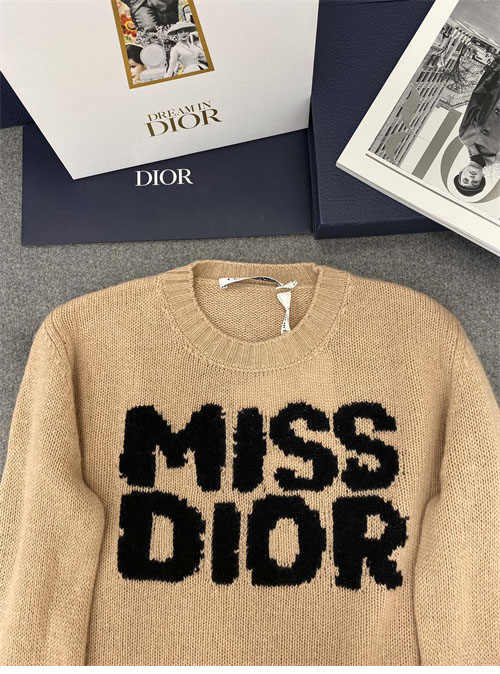 D I O R 디올 Miss Dior Graffiti 모티프 캐시미어 실크 스웨터 3컬러 레플리카 33번 이미지 - 의류 | 세미샵 레플리카 사이트