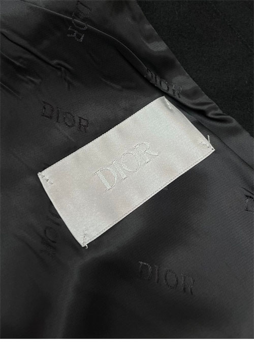 D I O R 디올 Tag 울 블렌드 양가죽 바시티 자켓 블랙 레플리카 11번 이미지 - 의류 | 세미샵 레플리카 사이트