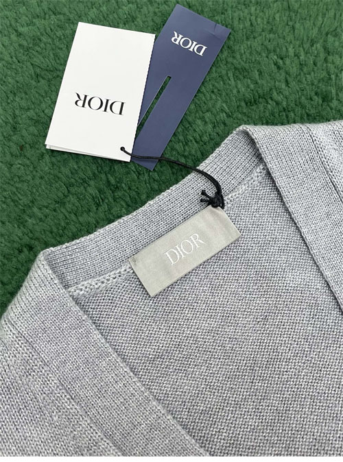 D I O R 디올 Tag 울 알파카 가디건 레플리카 5번 이미지 - 의류 | 세미샵 레플리카 사이트