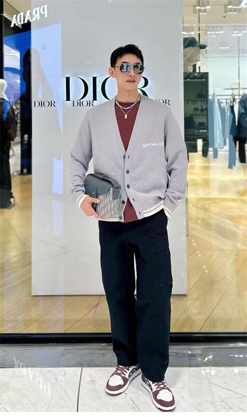 D I O R 디올 Tag 울 알파카 가디건 레플리카 17번 이미지 - 의류 | 세미샵 레플리카 사이트