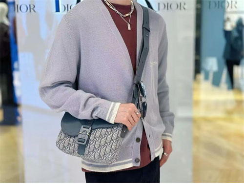 D I O R 디올 Tag 울 알파카 가디건 레플리카 19번 이미지 - 의류 | 세미샵 레플리카 사이트